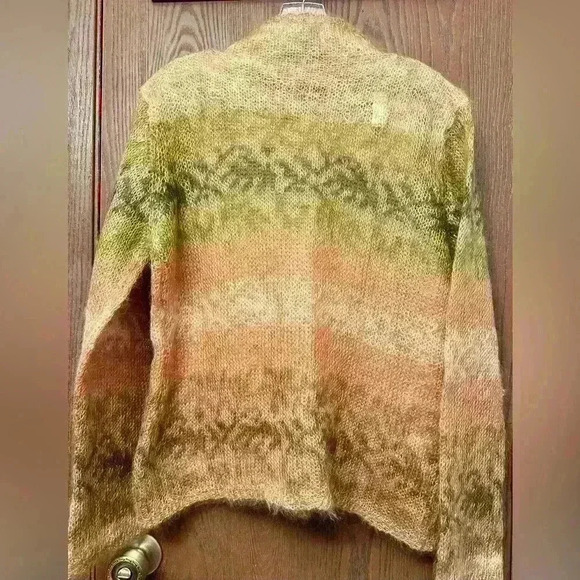 Vintage Talbots Mohair Sweater THIS IS SOLD - Picture 5 of 7